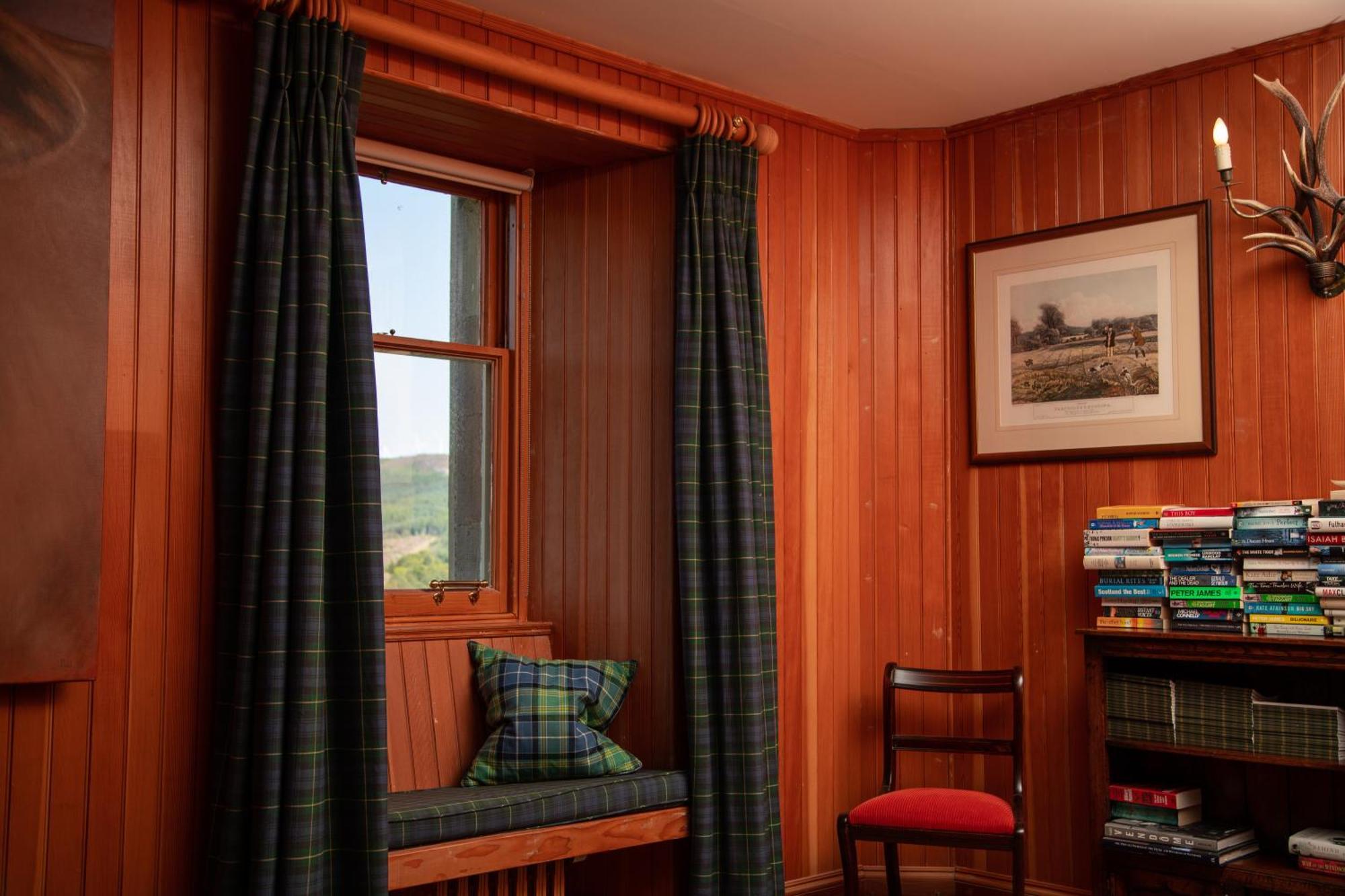 Inveroykel Lodge At Rosehall Buitenkant foto